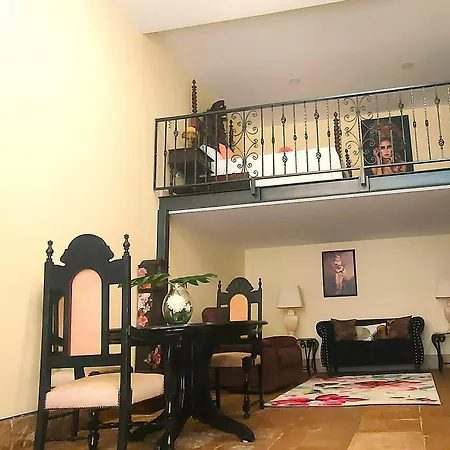 Grand 56 Apartment *
